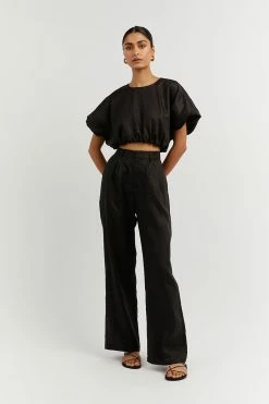 DISSH BONNIE BLACK LINEN BUBBLE CROP TOP