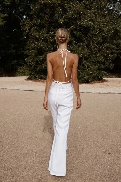 DISSH AISLE WHITE LINEN FLARE PANT