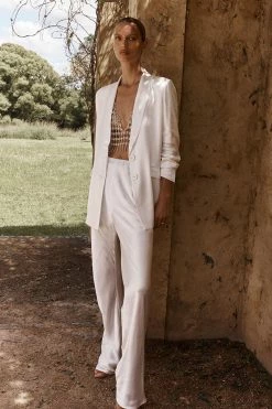 DISSH AISLE WHITE SATIN BIAS CUT PANT