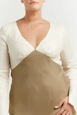 DISSH SEREN GOLD TWO TONE SLEEVED DRESS 19 DISSH SEREN GOLD TWO TONE SLEEVED DRESS -DISSH all-clothing Shop DFS11349GOL.220 4 854a7285 75a8 4fb4 bfb4 7410852a9aa7