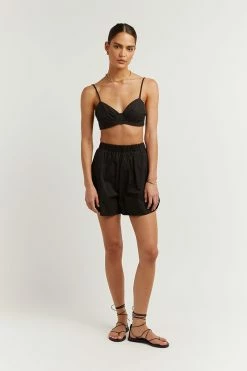DISSH MAXIE BLACK COTTON SCOOP SHORT 11 DISSH MAXIE BLACK COTTON SCOOP SHORT -DISSH all-clothing Shop DLD07020DNK.600