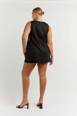 DISSH LOGAN BLACK LINEN LONGLINE TOP 18 DISSH LOGAN BLACK LINEN LONGLINE TOP -DISSH all-clothing Shop DNP02001BK.600 13