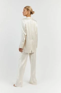 DISSH AISLE PEARL SATIN BLAZER 22 DISSH AISLE PEARL SATIN BLAZER -DISSH all-clothing Shop DQF02021PER.197 13 988bd27a 35dc 429e 8503 62622821bf46