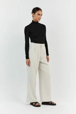 DISSH AVERY BLACK HIGH NECK TOP -DISSH all-clothing Shop DQF04027BK.600 12 09a6876d f4dc 47c5 bee2 59f27454c7da