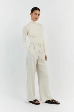 DISSH AVERY IVORY HIGH NECK TOP -DISSH all-clothing Shop DQF04027IVO.110 12 86bb02f4 f308 46cd 95c6 b3e5fd28fb58