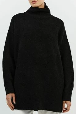 DISSH BROOKLYN BLACK HIGH NECK JUMPER 9 DISSH BROOKLYN BLACK HIGH NECK JUMPER -DISSH all-clothing Shop DUF04022BK.600 14 90e2f2eb efee 44da 92e9 024eae846add