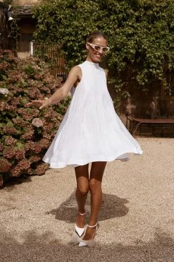 DISSH AISLE WHITE LINEN PANEL MINI DRESS
