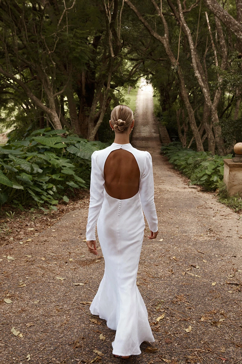 DISSH AISLE WHITE LINEN SLEEVE MIDI DRESS 1 DISSH AISLE WHITE LINEN SLEEVE MIDI DRESS