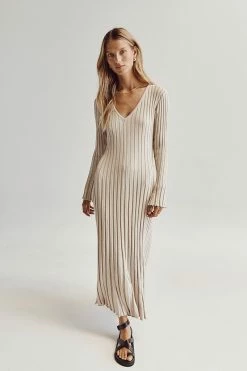 DISSH REIGN STONE SLEEVED KNIT MIDI DRESS