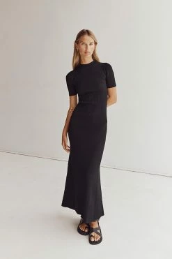 DISSH DONNA BLACK SLEEVED MIDI DRESS